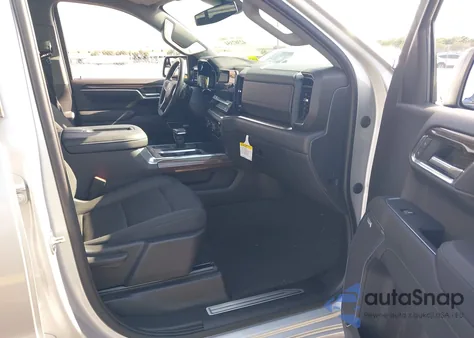 2022 Chevrolet Silverado 1500 2Wd Short Bed Rst z USA, uszkodzony, nr VIN 3GCPADED1NG595135